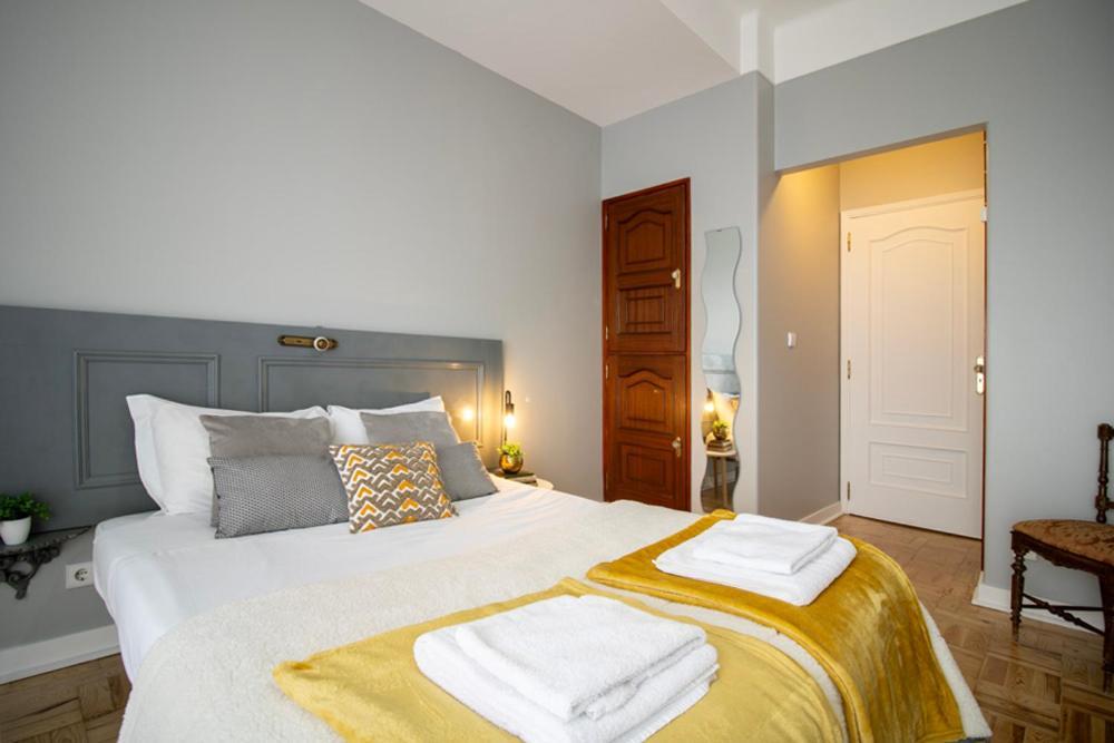 Sunny 4 Bedroom Apartment - With View 코임브라 외부 사진